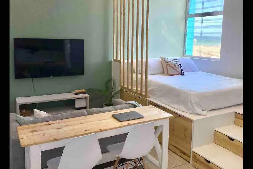 Beachside Studio Apartment On Surfers Corner Cape Town